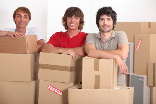 Commercial packing boxes and archive materials for Richmond businesses