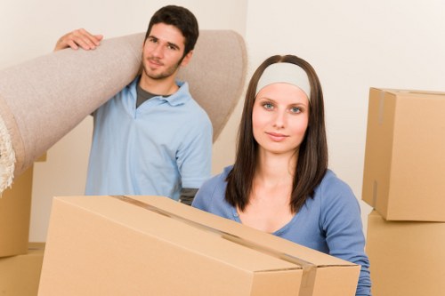 Load-based moving estimate showing cubic-yard pricing for a Richmond apartment move