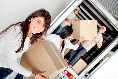 Moving day transport support for homes and businesses in Richmond