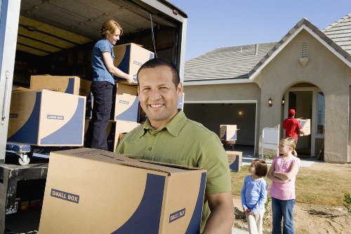 Packing materials and organized moving support for Richmond customers