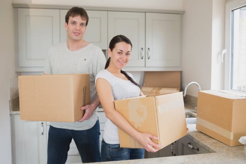 Professional complaint handling during a moving company review